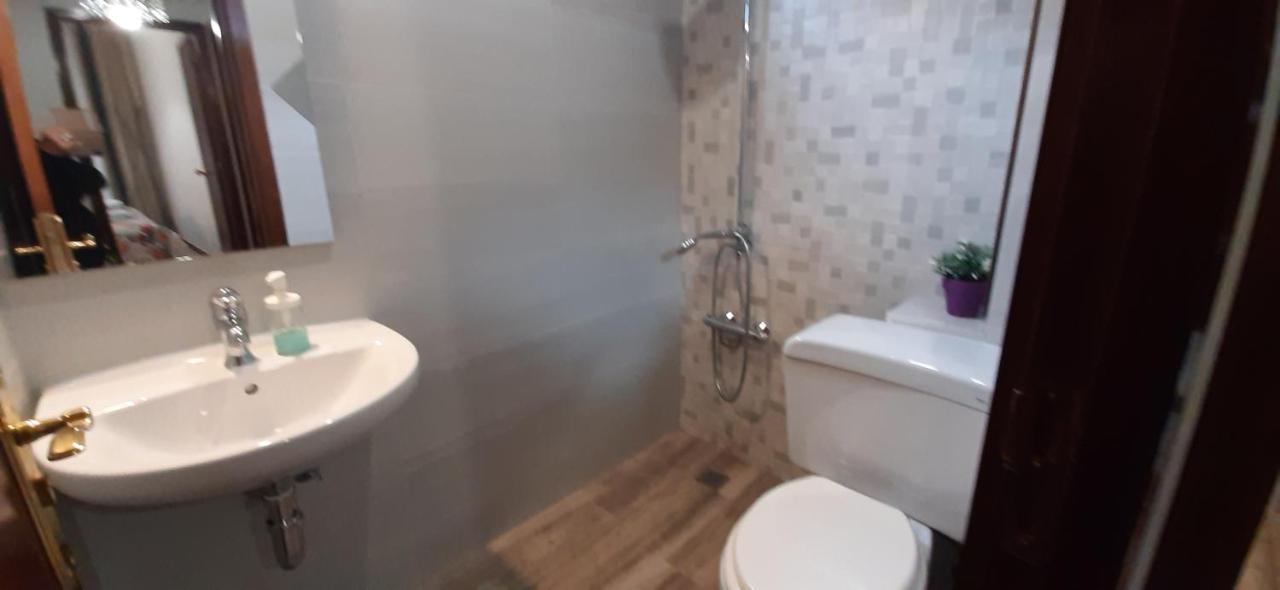 Apartamento Costa Vasca Las Arenas Getxo Exterior photo